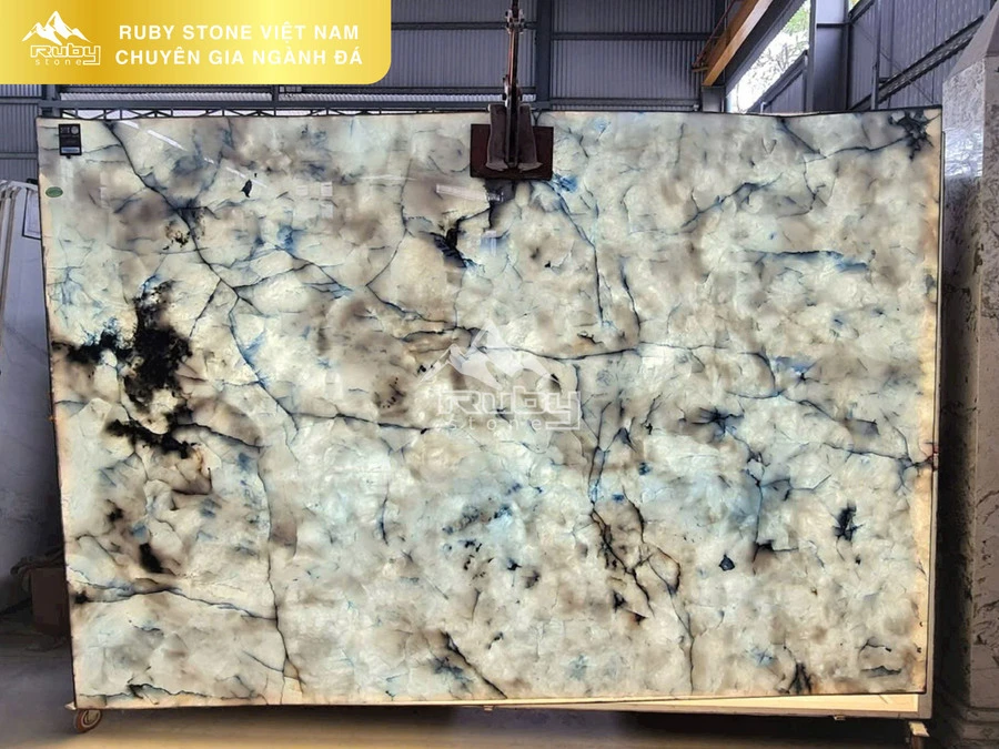 QUARTZ | CRISTALLO BLUE