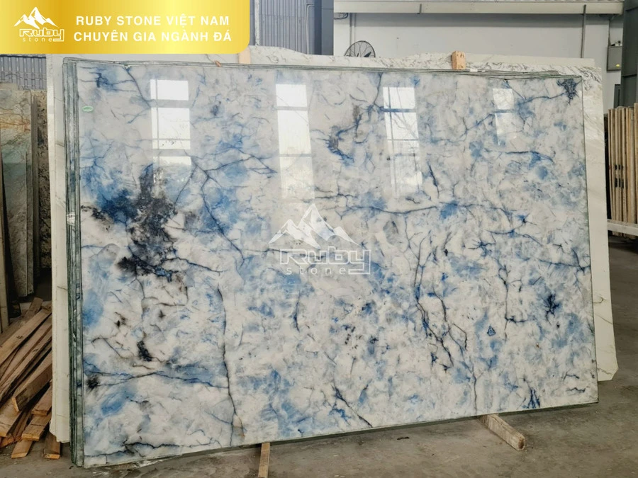 QUARTZ | CRISTALLO BLUE