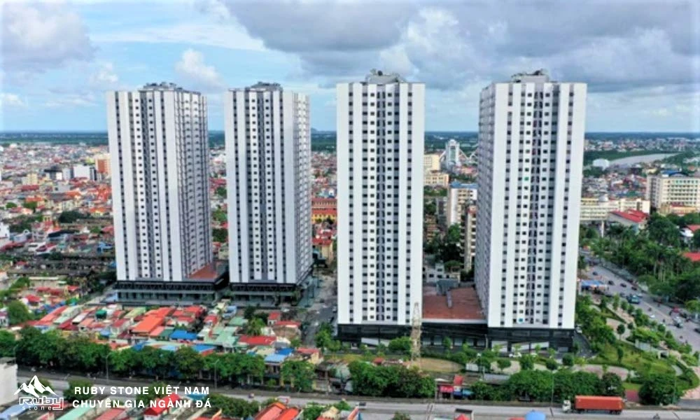 HOÀNG HUY ĐỔNG QUỐC BÌNH